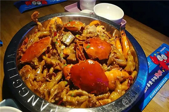科太郎：网红餐厅死蟹当活蟹卖，“食材新鲜”只是嘴上说说？