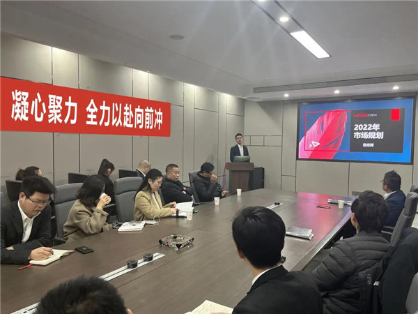 品牌营销副总张光辉先生