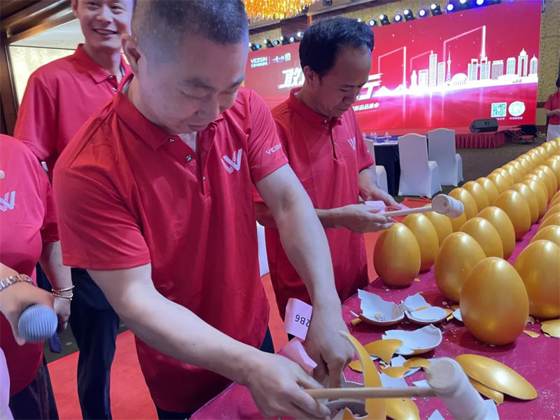 订单火爆 热势鼎沸